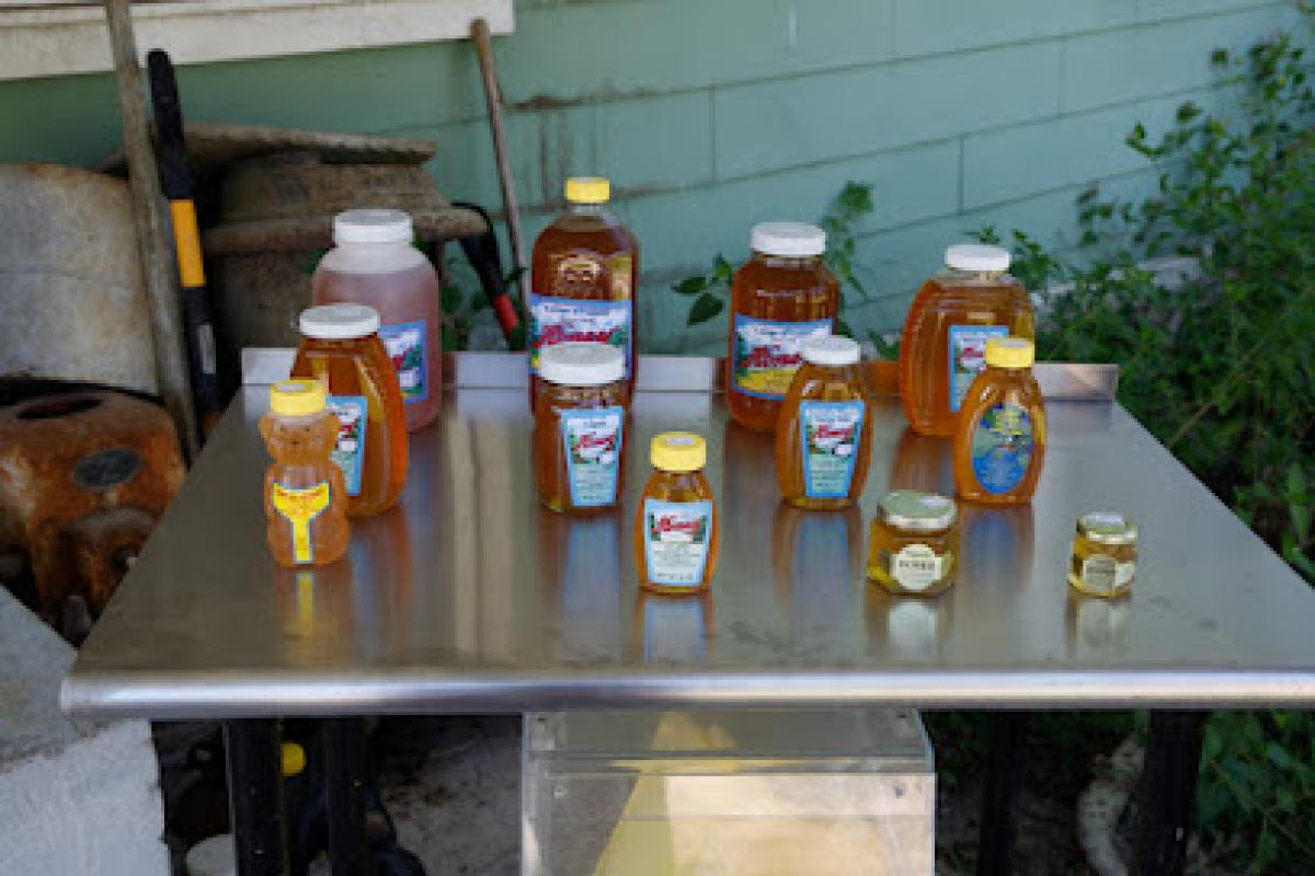 L.L. Lanier & Son's Tupelo Honey