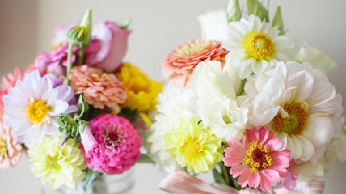 Deer Ridge Farm - Cut flowers, maple syrup, berries, and local honey.