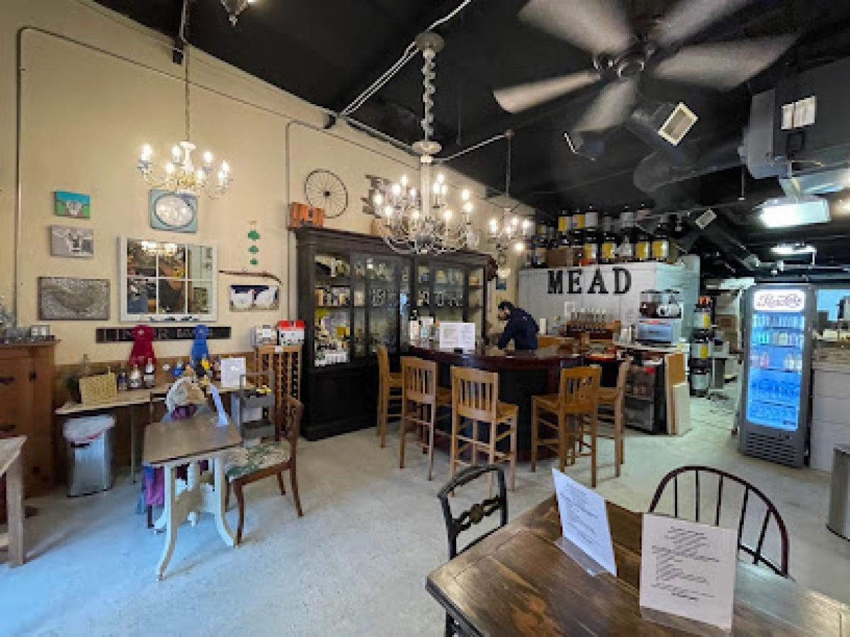 Bee Town Mead And Cider