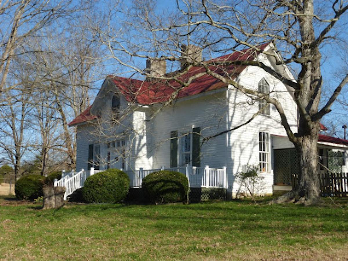 Mulberry Lavender Farm and B&B