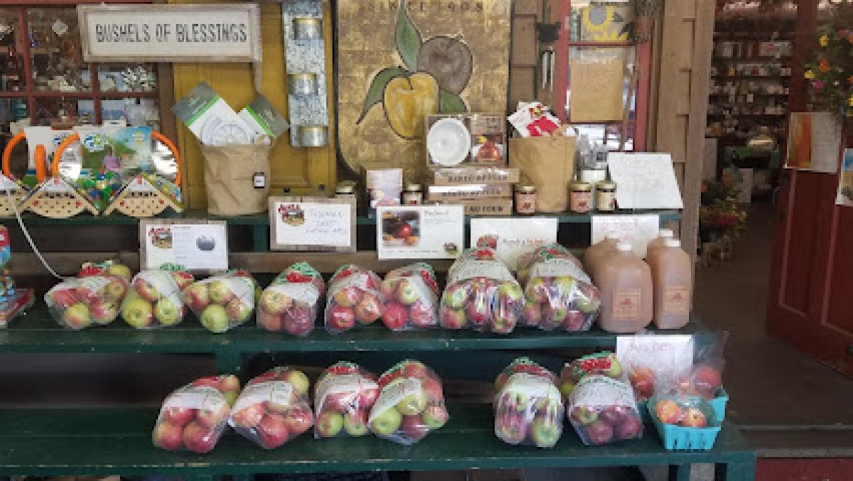 Fo'Castle Farm Country Store