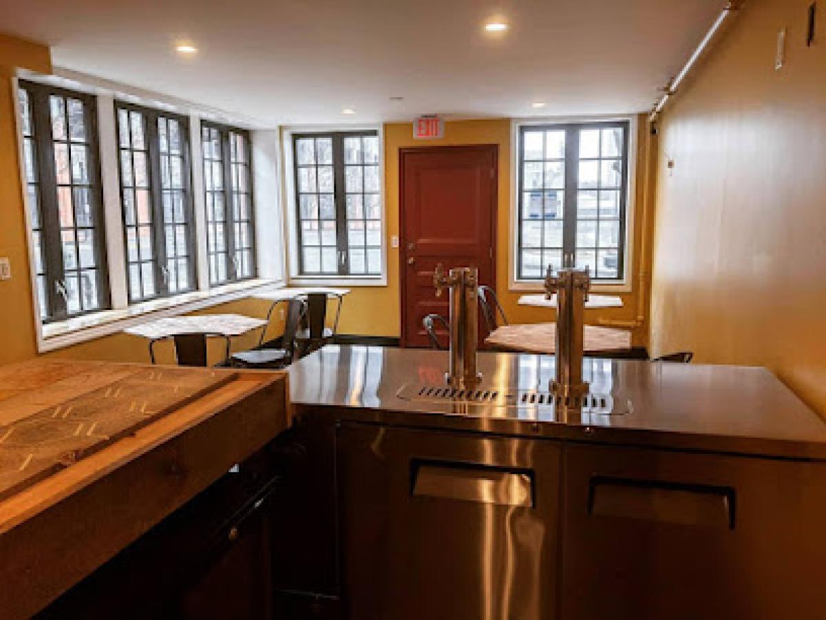 Bull and Bee: Meadery & Tasting Room